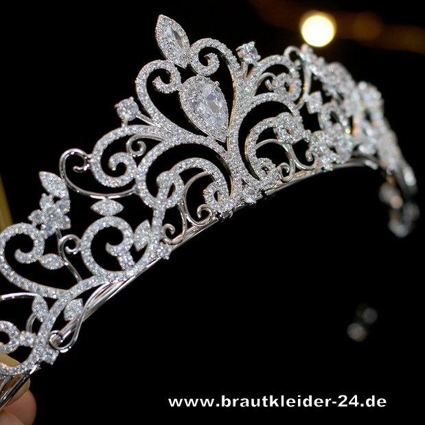Braut Krone Tiara Diadem, Zirkonia Braut Tiara Freyja in Silber