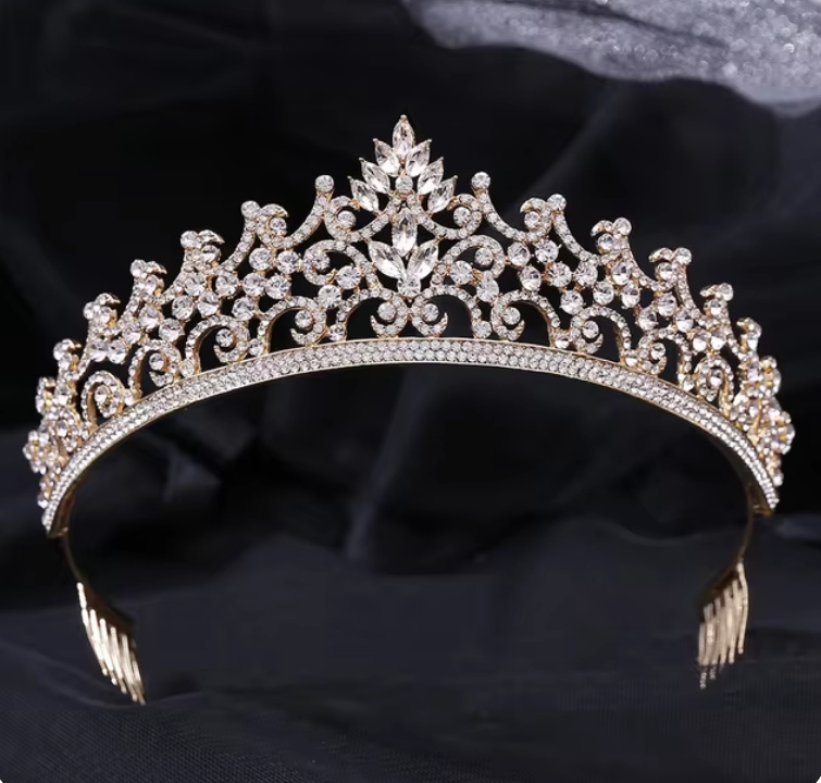 Ciara Braut Tiara in Gold