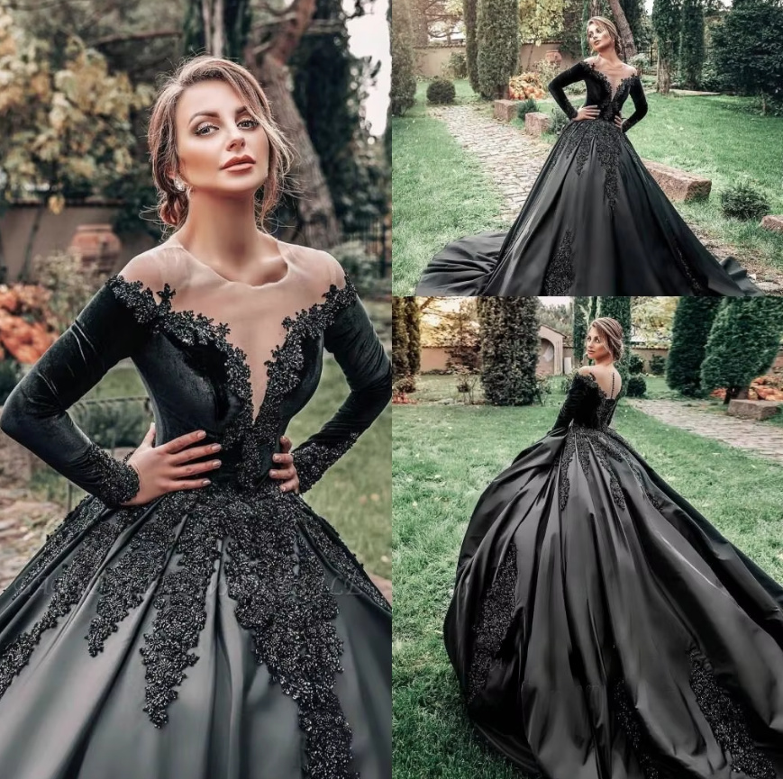 Gothic Style A Linie Langarm Brautkleid Dorkas in Schwarz mit Spitze und Schleppe