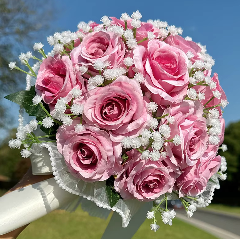 Braut Blumenstrauß Evita Rund in Pink mit Rosen